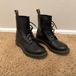 Doc Martens women’s boots size 8 Dr. Martens